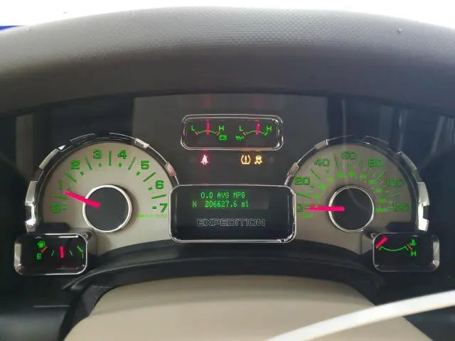 2011 FORD EXPEDITION EL XLT  