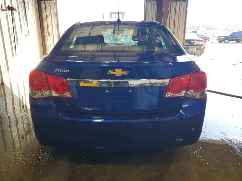 2013 CHEVROLET CRUZE LS  