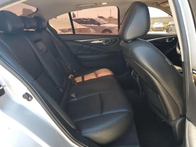 2018 INFINITI Q50 LUXE