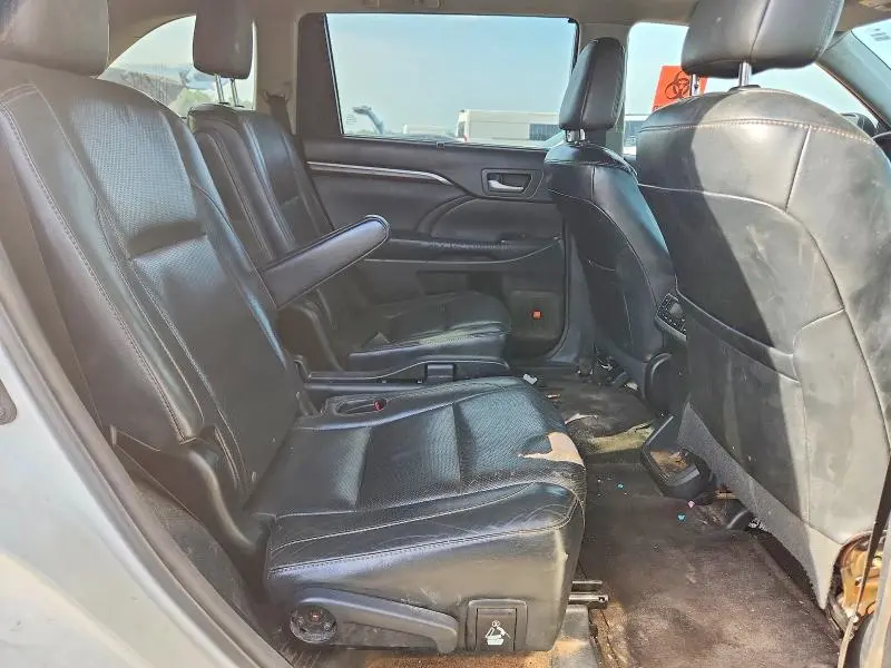 2015 TOYOTA HIGHLANDER LIMITED PLATINUM  