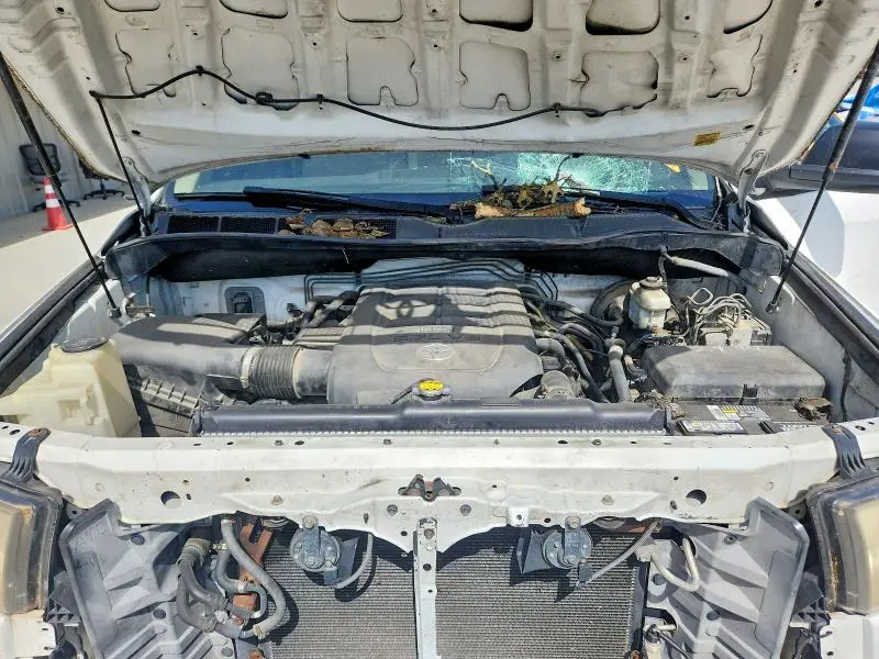 2011 TOYOTA TUNDRA DOUBLE CAB SR5  