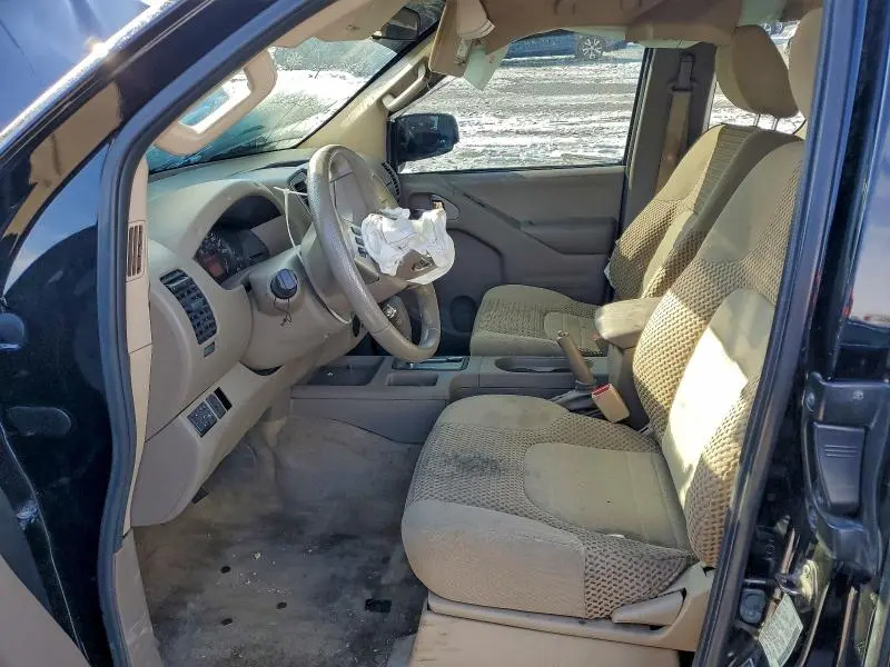 2015 NISSAN FRONTIER S  