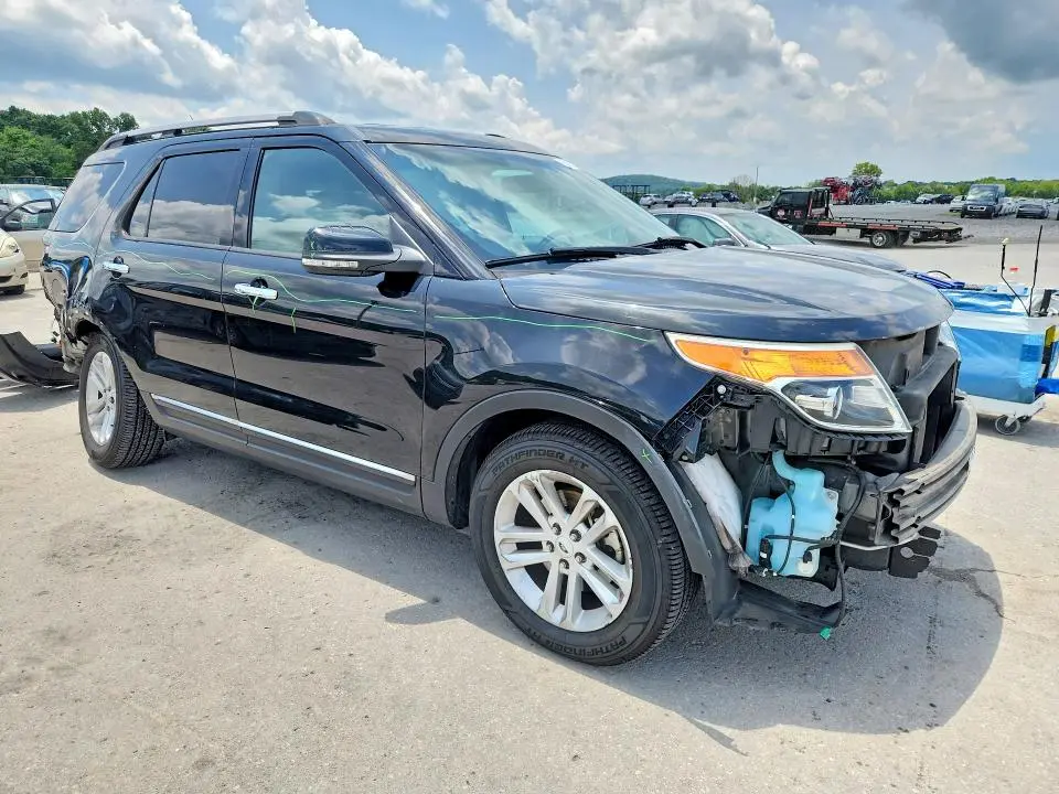 2013 FORD EXPLORER XLT  