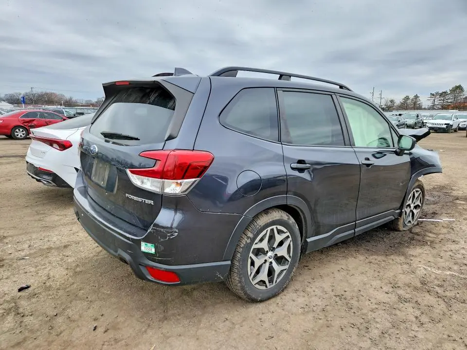 2019 SUBARU FORESTER PREMIUM  