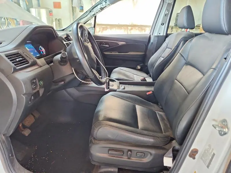 2022 HONDA PILOT SE  