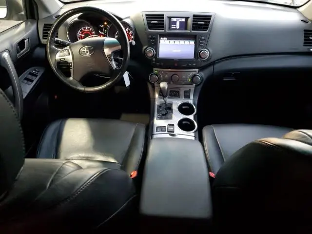 2011 TOYOTA HIGHLANDER BASE  