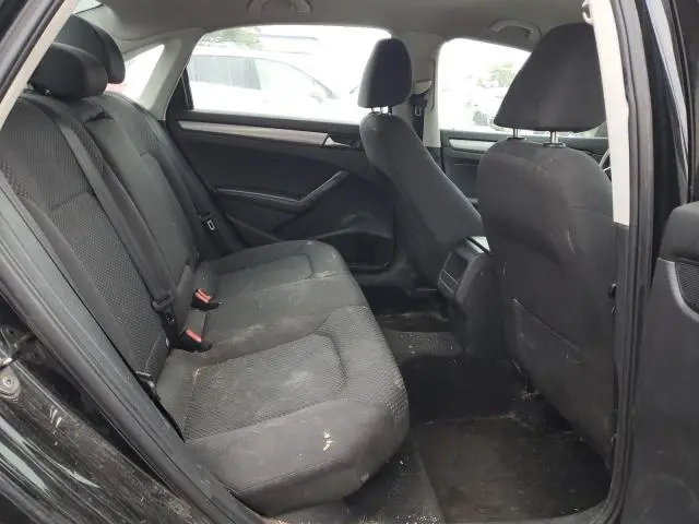 2013 VOLKSWAGEN PASSAT S  