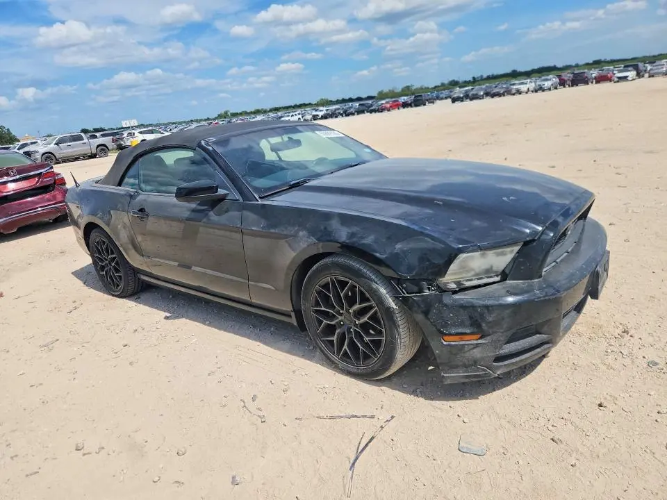 2014 FORD MUSTANG   