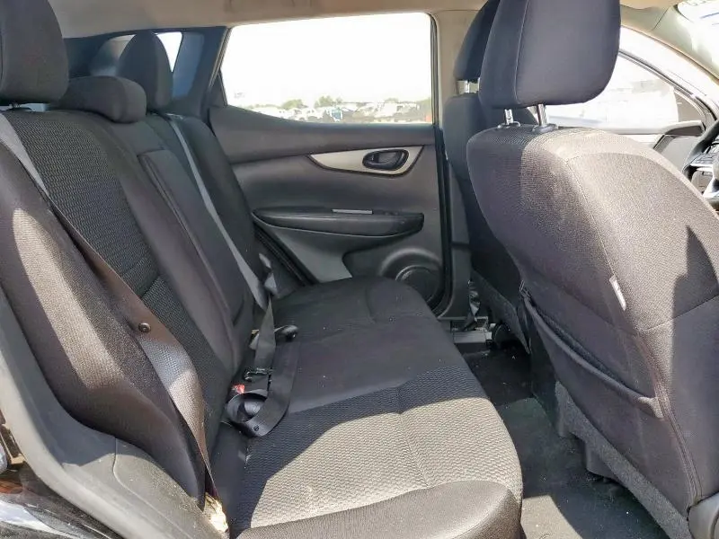 2019 NISSAN ROGUE SPORT S  