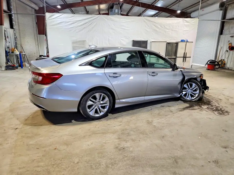 2020 HONDA ACCORD LX  