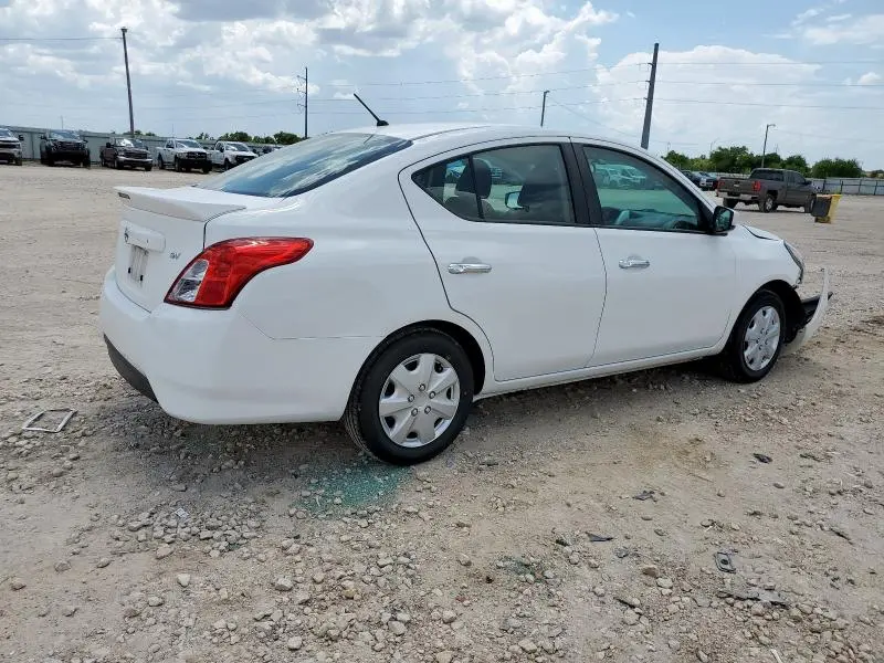 2019 NISSAN VERSA S  