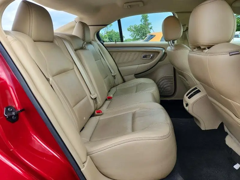 2016 FORD TAURUS SEL  