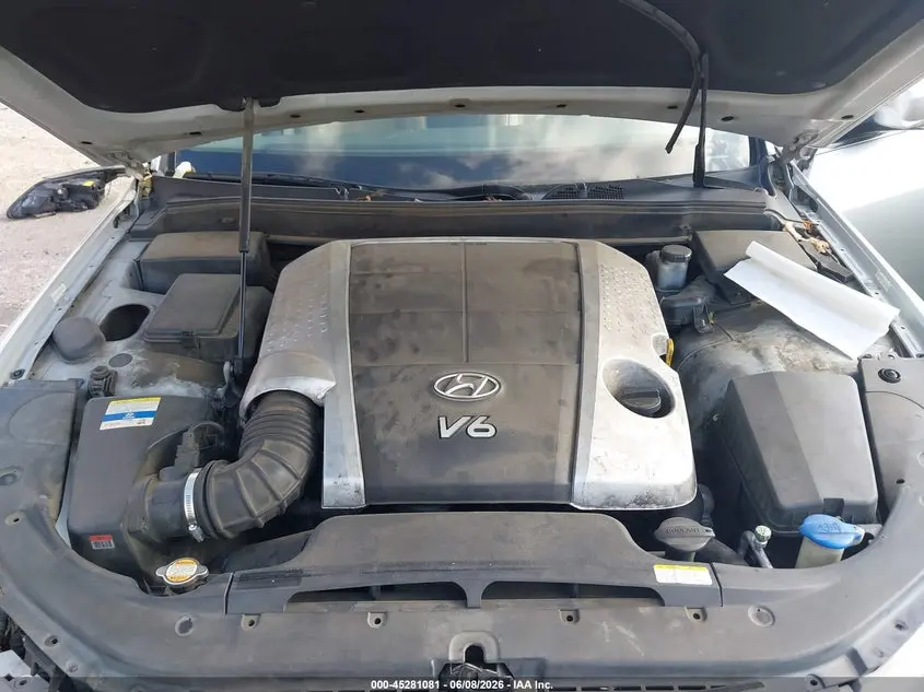2011 HYUNDAI GENESIS 3.8