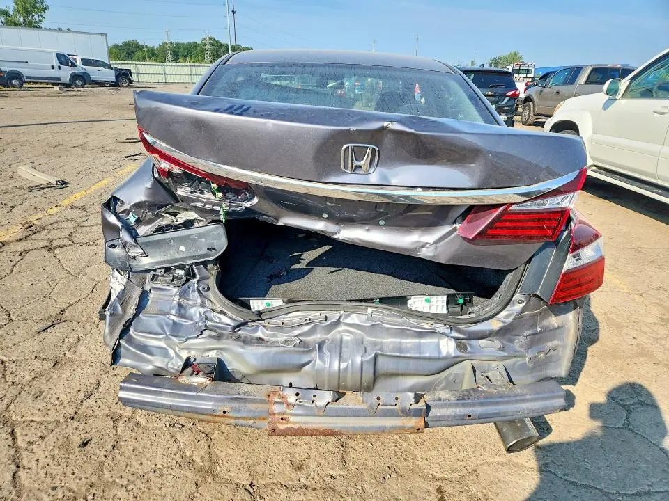 2017 HONDA ACCORD LX  