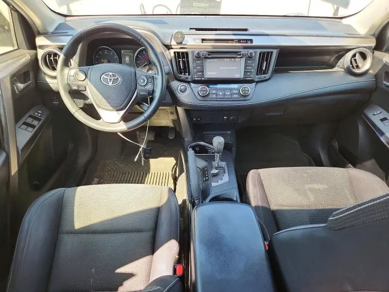 2017 TOYOTA RAV4 XLE  