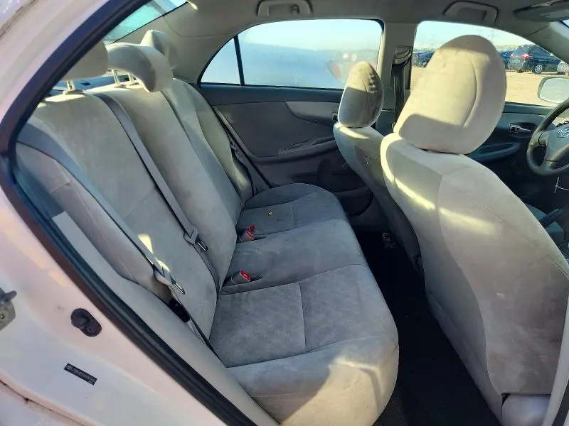 2010 TOYOTA COROLLA BASE  