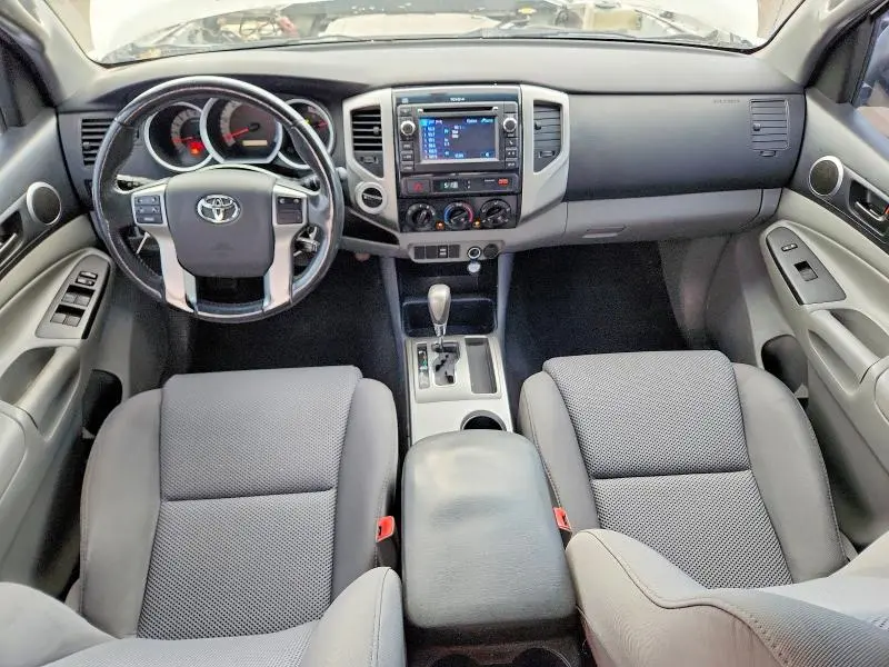 2013 TOYOTA TACOMA V6  
