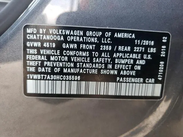 2017 VOLKSWAGEN PASSAT SE  