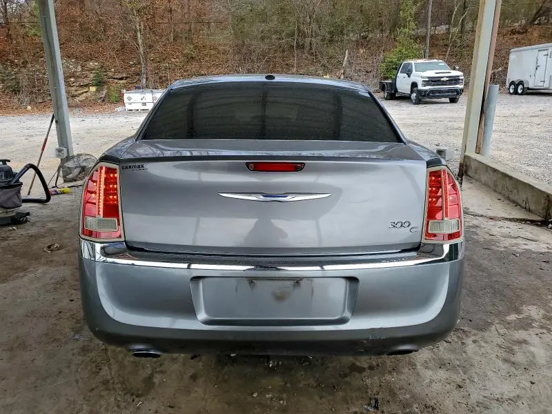 2011 CHRYSLER 300C   