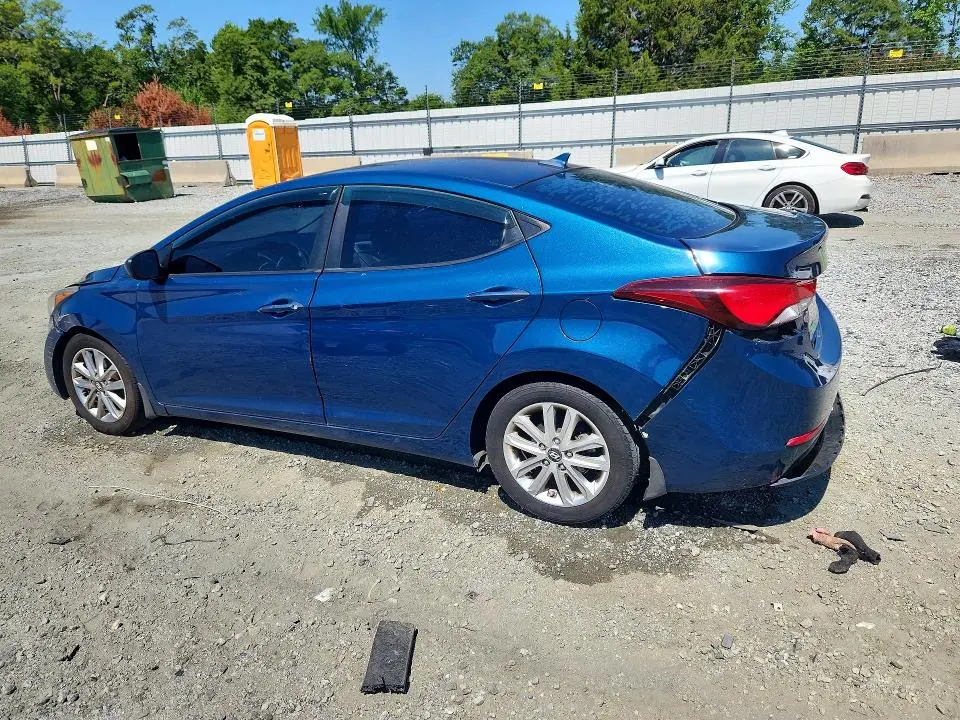 2015 HYUNDAI ELANTRA SE  
