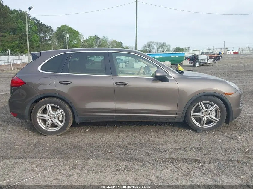 2014 PORSCHE CAYENNE S