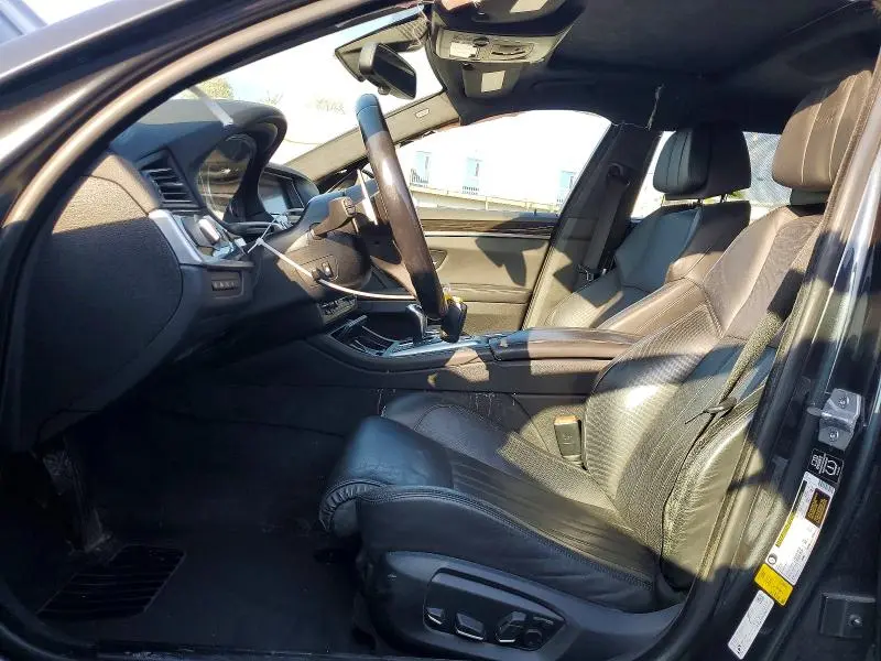 2014 BMW M5   