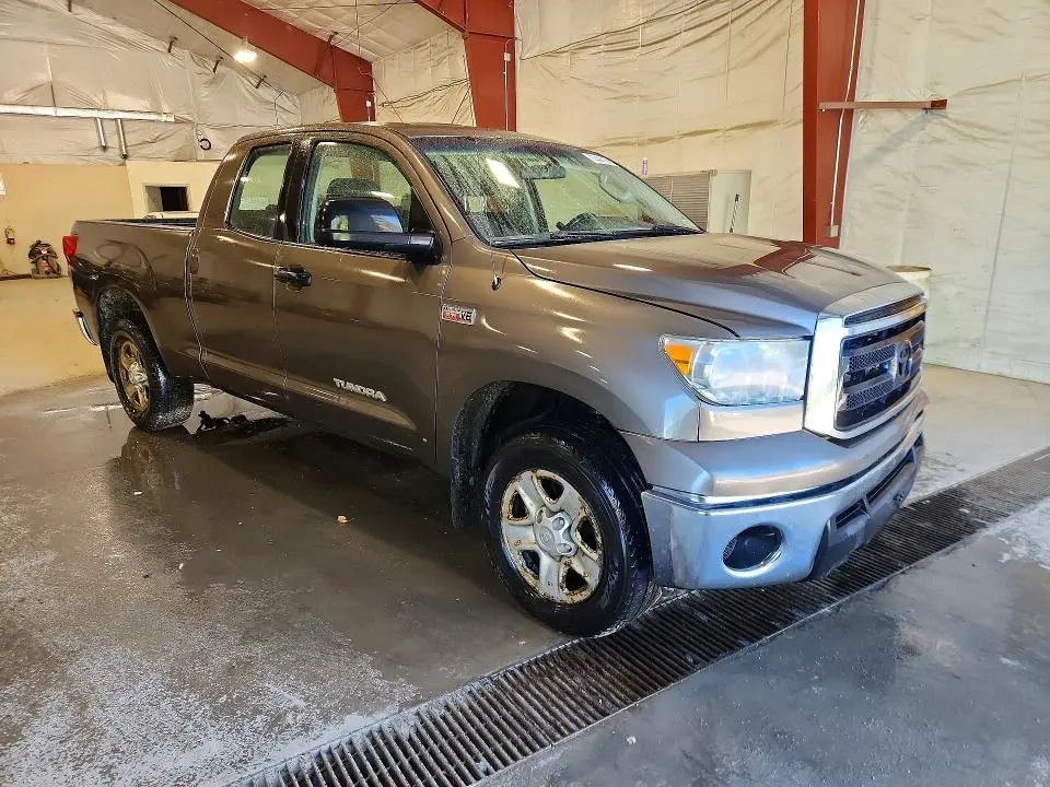 2012 TOYOTA TUNDRA DOUBLE CAB SR5  