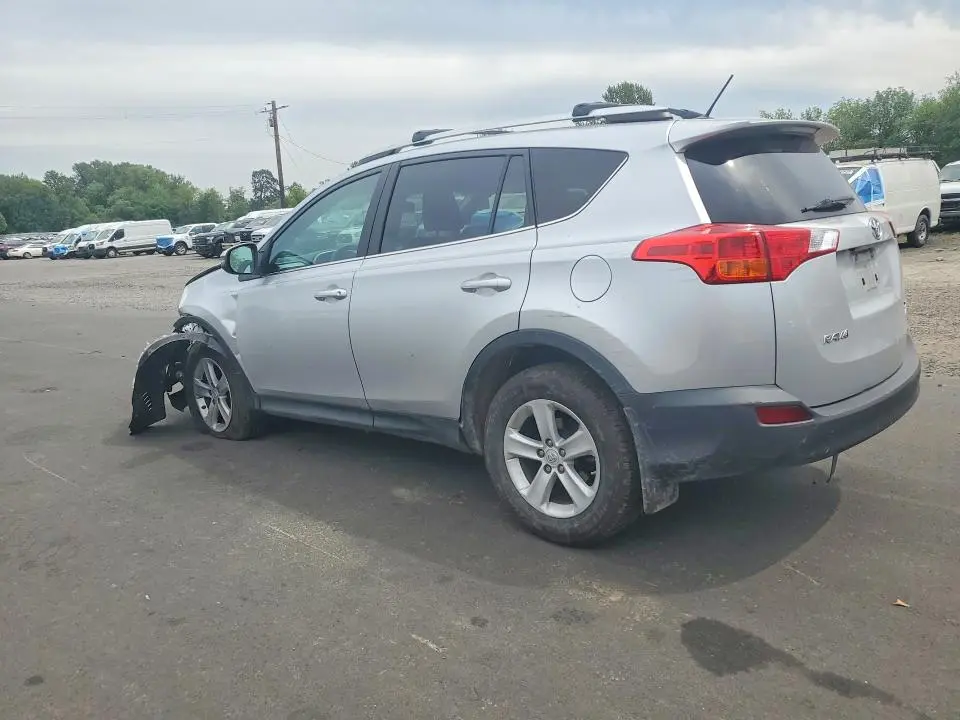 2014 TOYOTA RAV4 XLE  