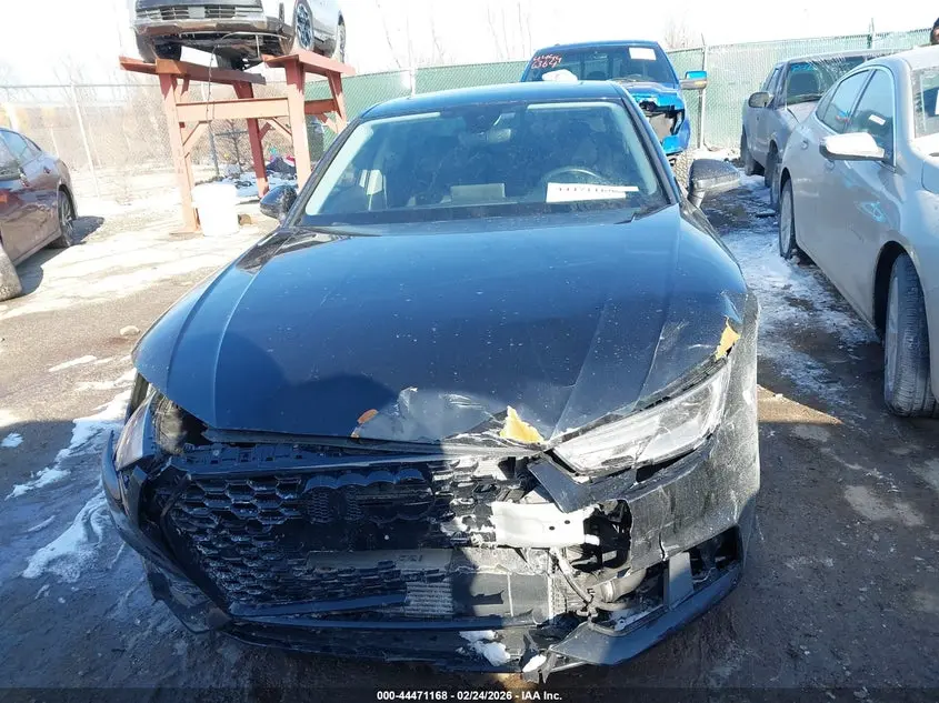 2017 AUDI A4 2.0T SEASON OF AUDI PREMIUM