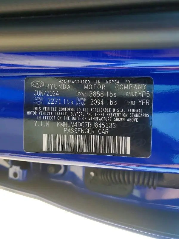 2024 HYUNDAI ELANTRA SEL  