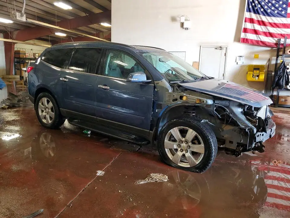 2012 CHEVROLET TRAVERSE LT  
