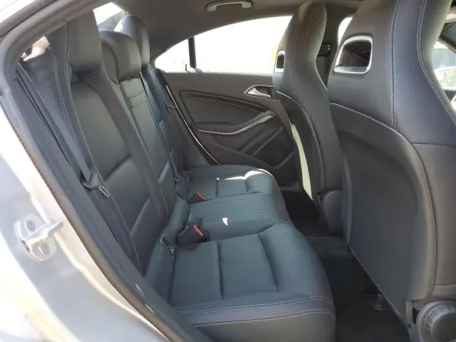 2017 MERCEDES-BENZ CLA 250 4MATIC  