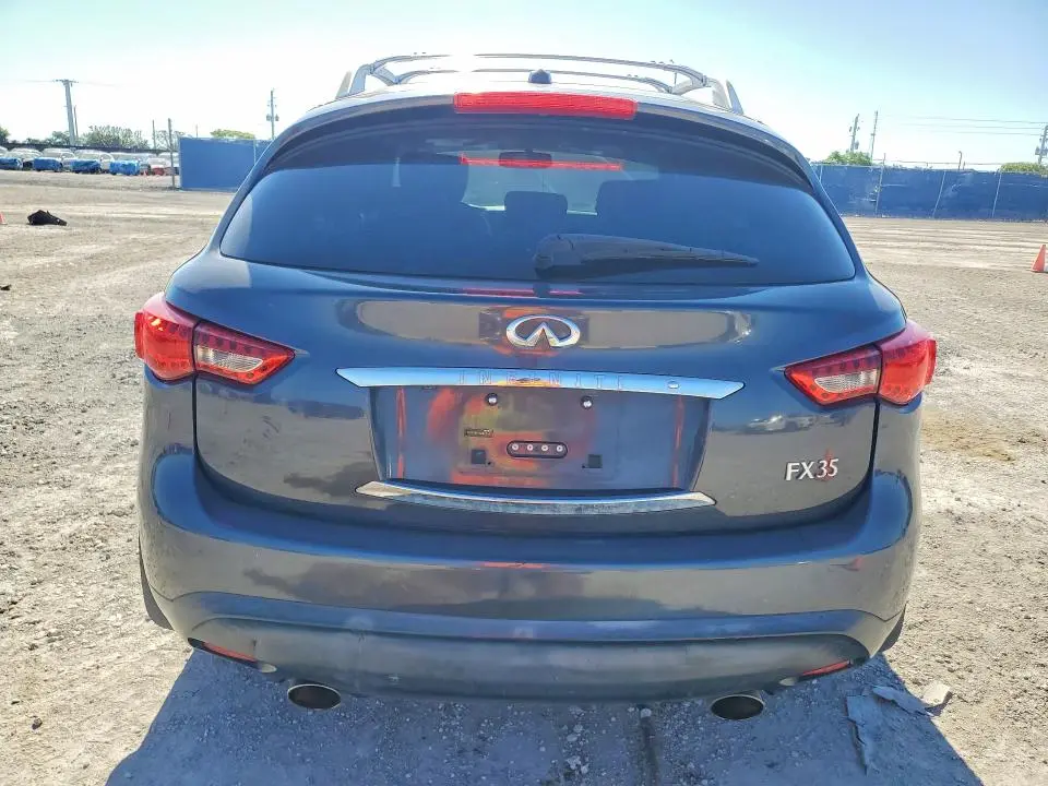 2010 INFINITI FX35 BASE  
