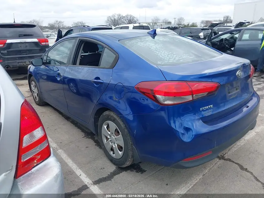 2017 KIA FORTE LX