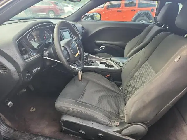 2016 DODGE CHALLENGER SXT  