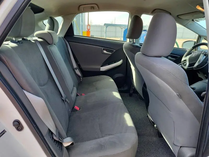 2012 TOYOTA PRIUS TWO  