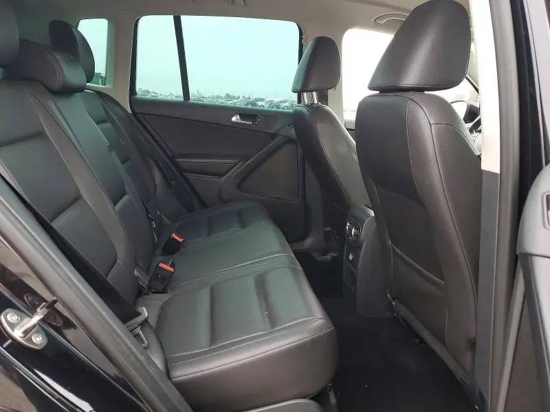 2014 VOLKSWAGEN TIGUAN S  