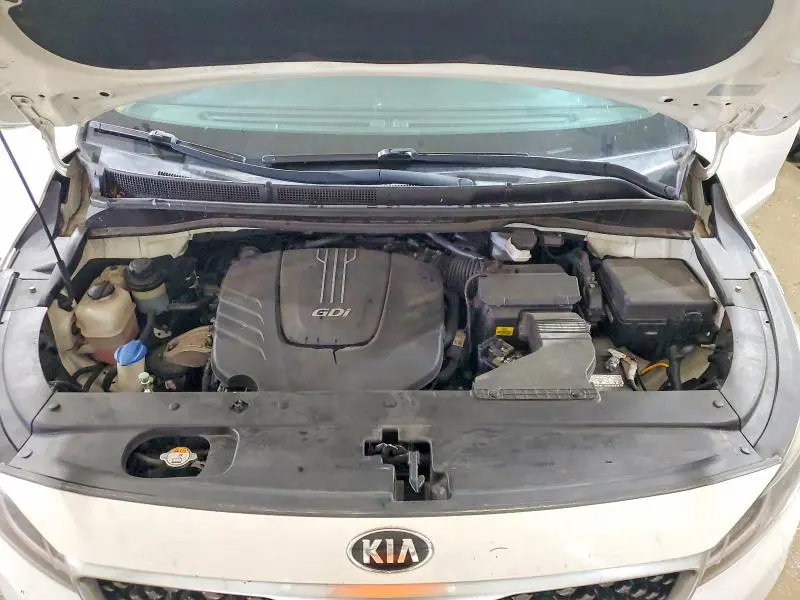 2017 KIA SEDONA LX  