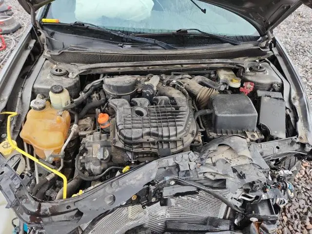 2012 DODGE AVENGER SE  