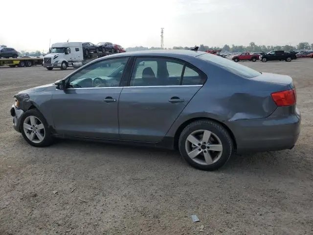 2011 VOLKSWAGEN JETTA TDI  