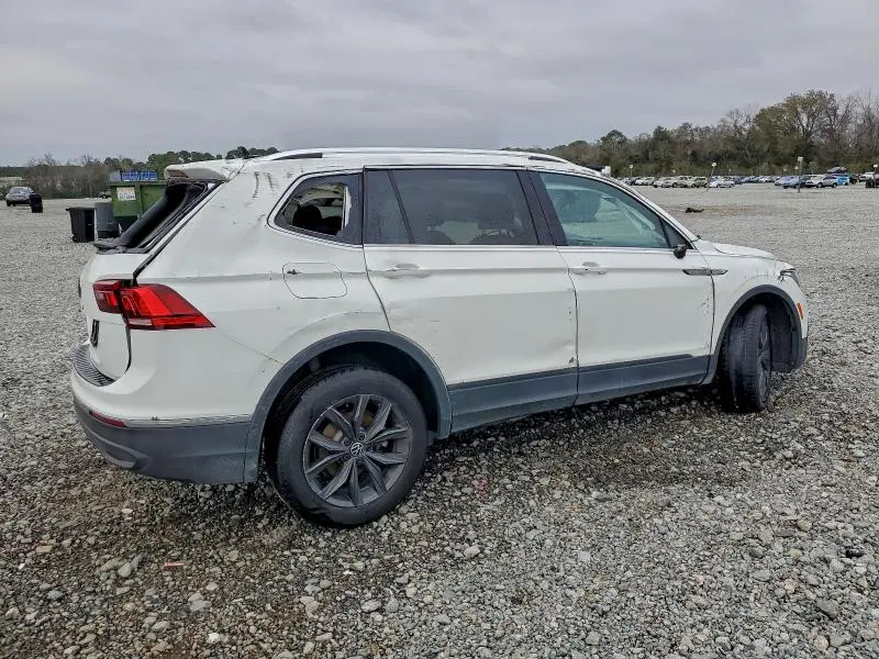 2024 VOLKSWAGEN TIGUAN SE  