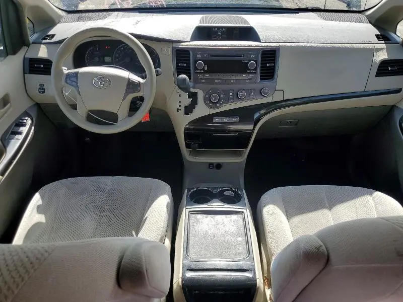 2012 TOYOTA SIENNA LE  