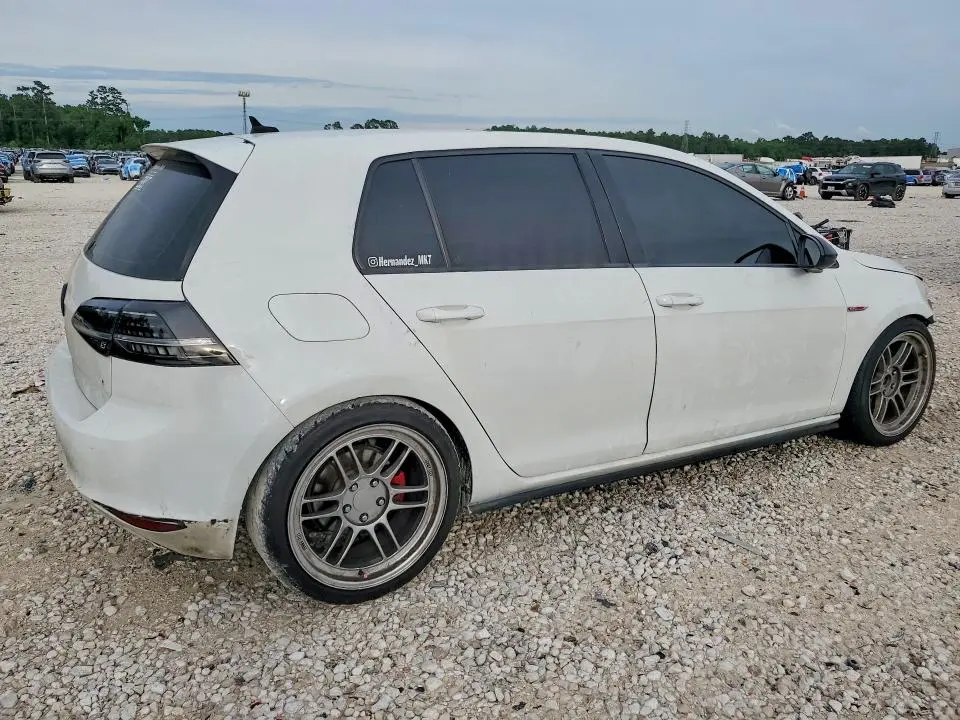 2015 VOLKSWAGEN GTI   