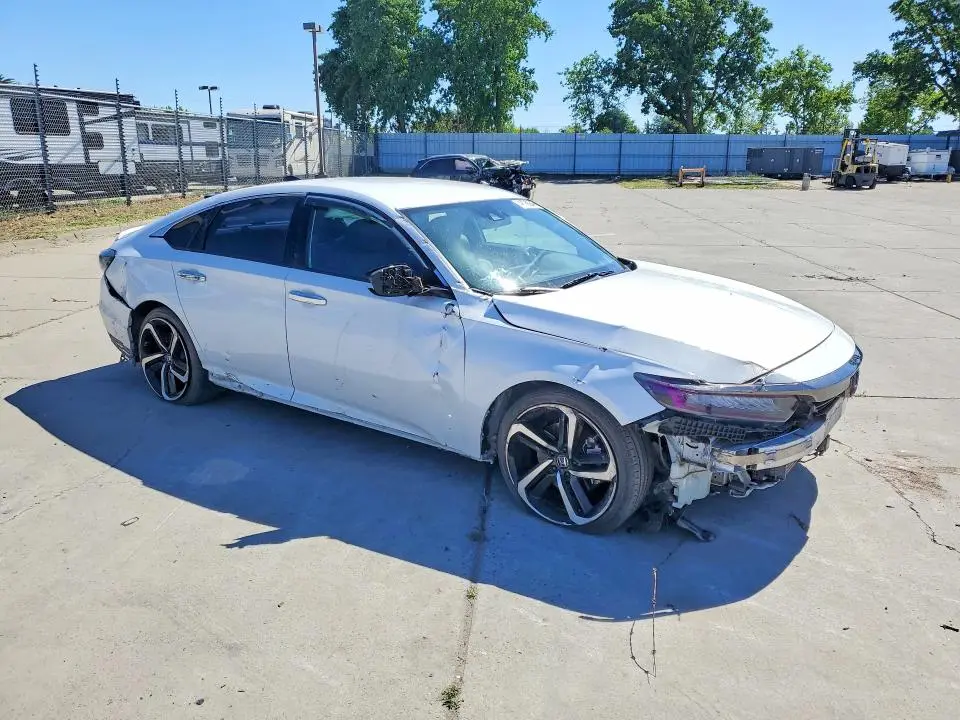 2021 HONDA ACCORD SPORT  