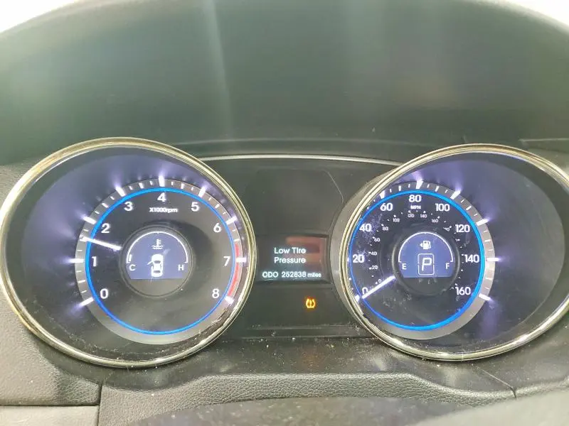 2013 HYUNDAI SONATA SE  