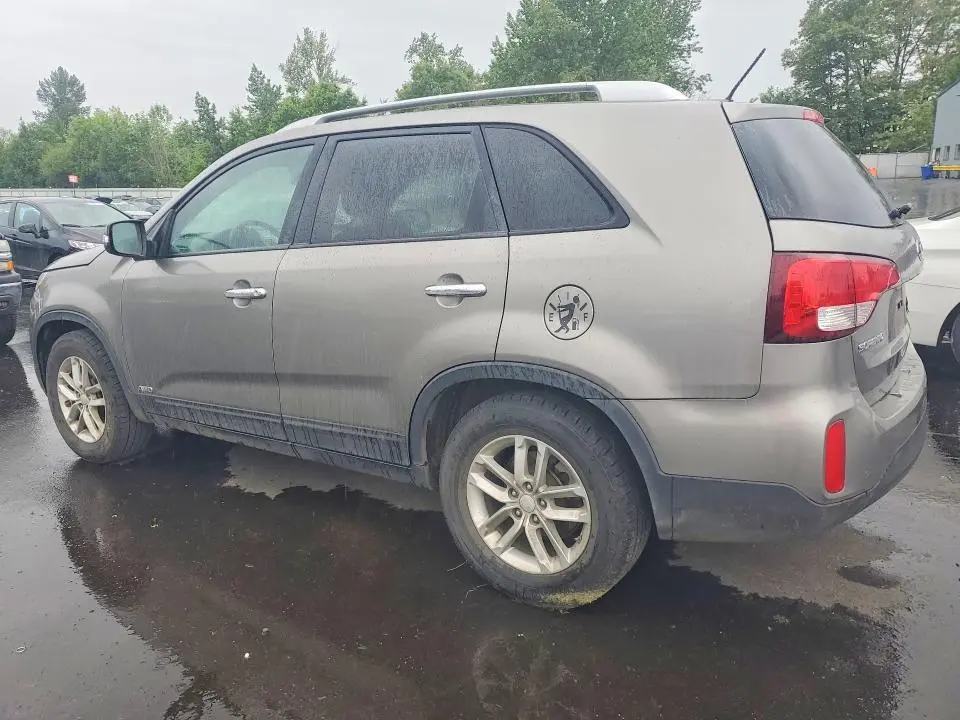 2015 KIA SORENTO LX  