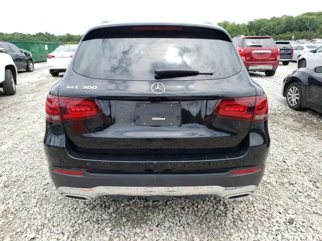 2022 MERCEDES-BENZ GLC 300  