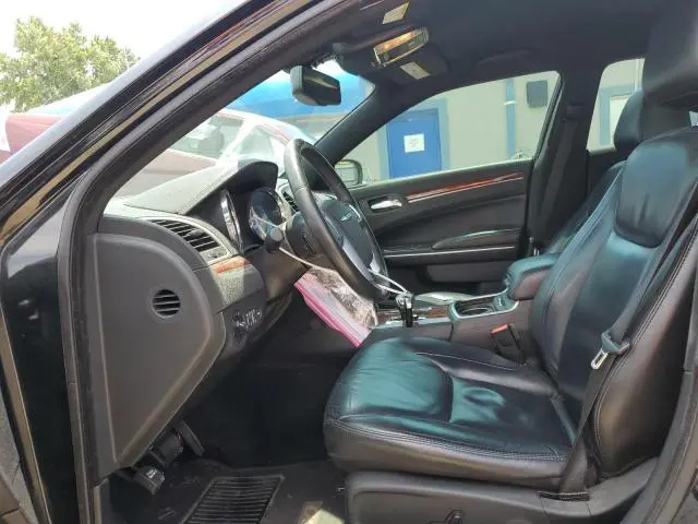 2013 CHRYSLER 300   