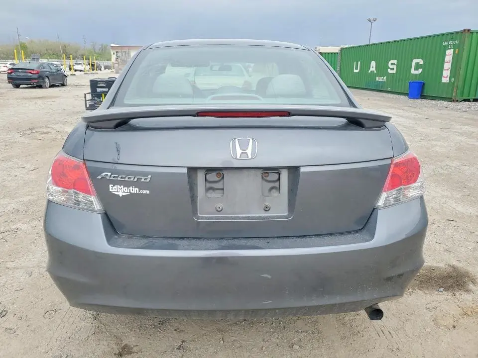 2010 HONDA ACCORD LX  