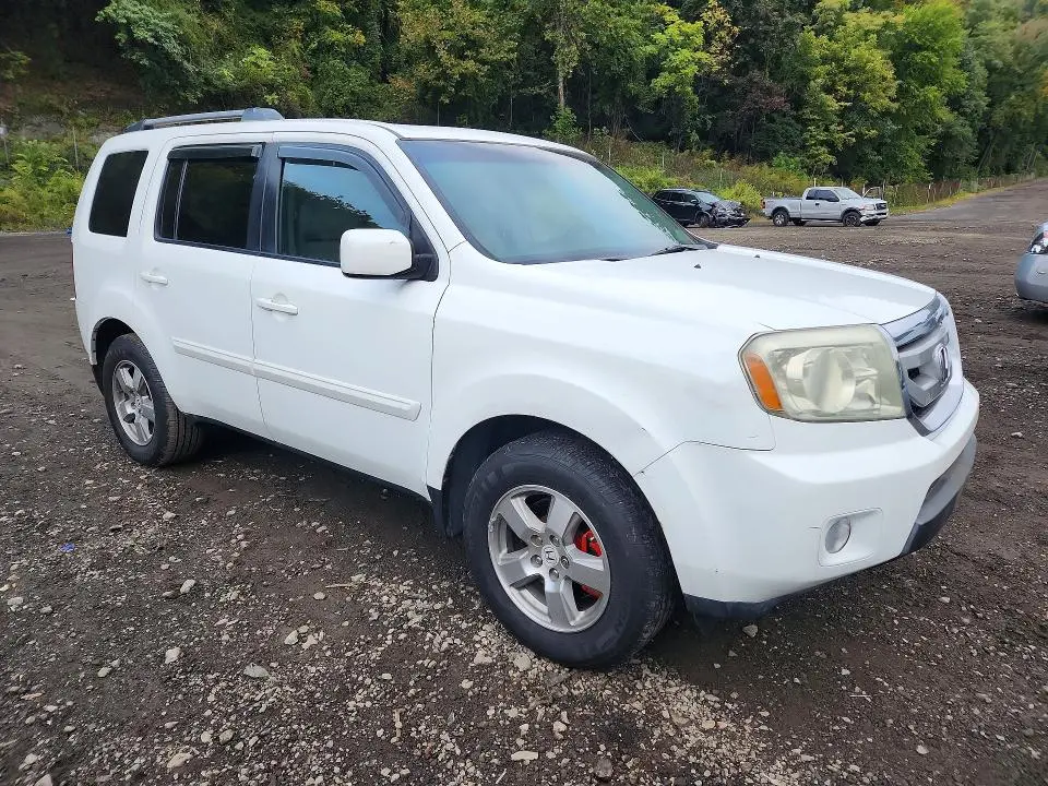 2011 HONDA PILOT EXL  